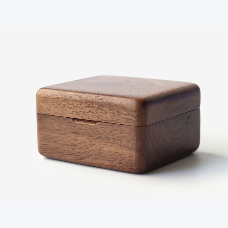 Premium 18-Note Suzume no Tojimari Theme Song Wooden Music Box